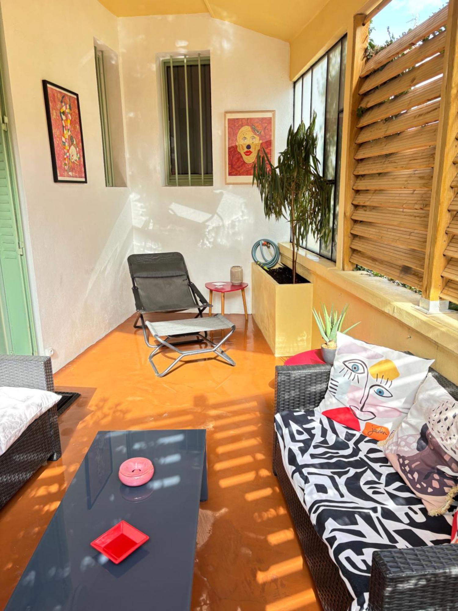 Appartement Signature Art Deco วาลองซ์ ภายนอก รูปภาพ