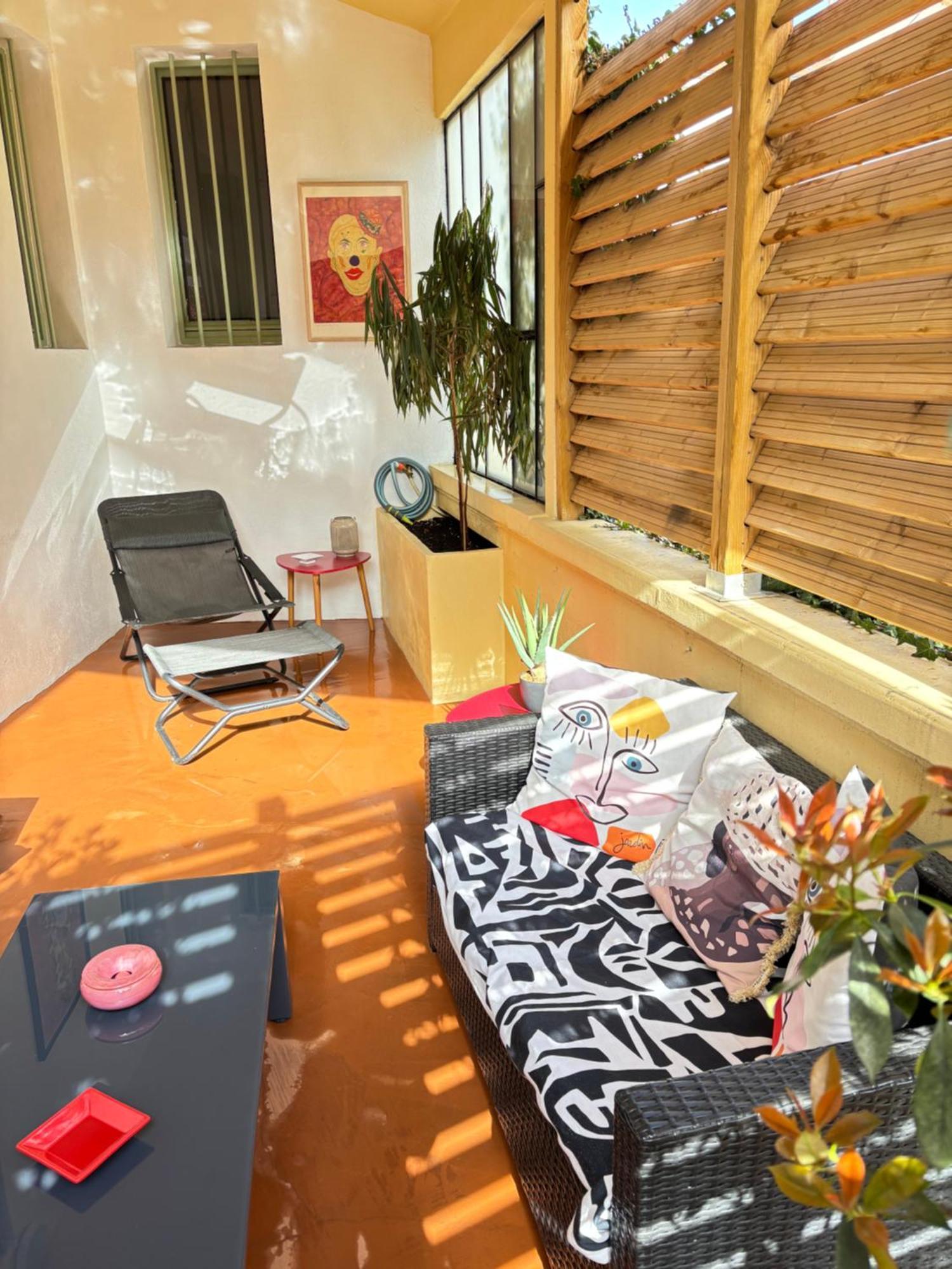 Appartement Signature Art Deco วาลองซ์ ภายนอก รูปภาพ